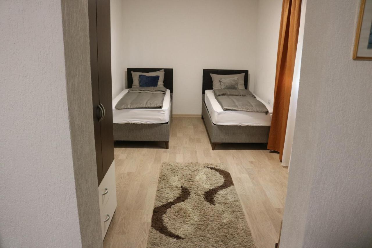 Right Place Apartment Visoko Kültér fotó